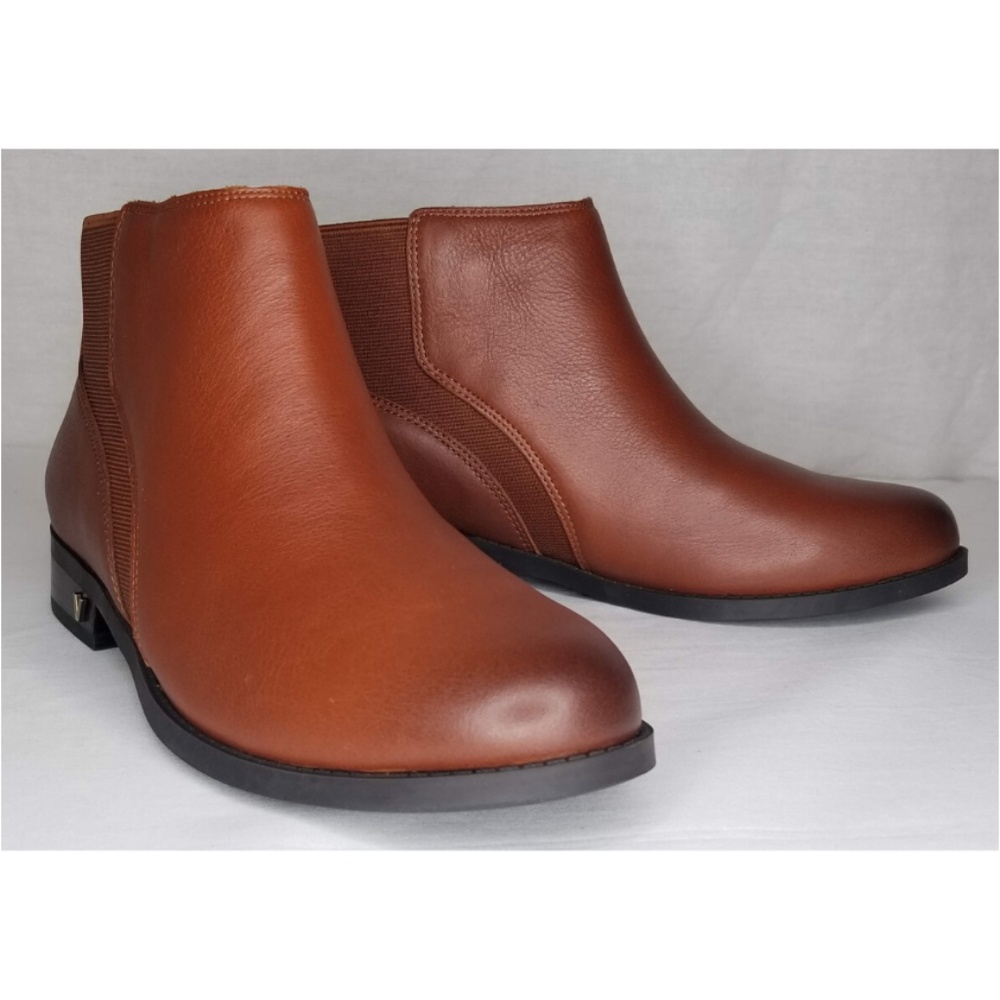 Vionic Women's Country Thatcher Ankle Boots